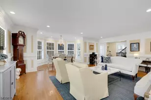 1 Murray Hill Square, New Providence, NJ 07974 - Photo 7