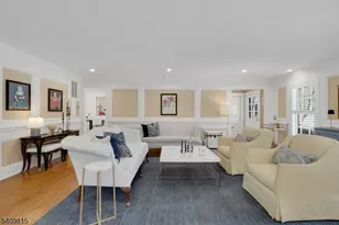 1 Murray Hill Square, New Providence, NJ 07974 - Photo 11