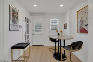 1 Murray Hill Square, New Providence, NJ 07974 - Photo 19