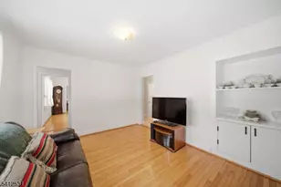 10 Clark Ln, Mount Olive, NJ 07836 - Photo 9