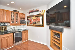 11 Devonald Dr, Bethlehem Township, NJ 08802 - Photo 27