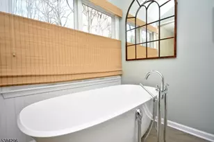 11 Devonald Dr, Bethlehem Township, NJ 08802 - Photo 17