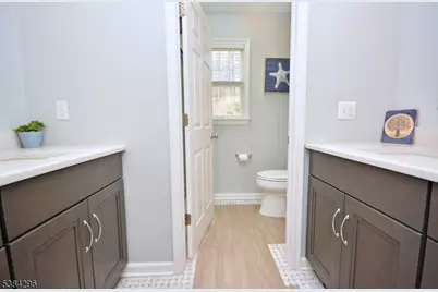 11 Devonald Dr, Bethlehem Township, NJ 08802 - Photo 25