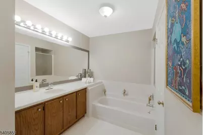 22 Stone Run Rd, Bedminster Township, NJ 07921 - Photo 21