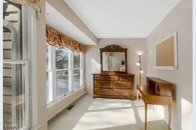 22 Stone Run Rd, Bedminster Township, NJ 07921 - Photo 19