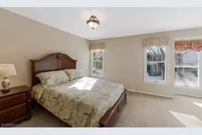 22 Stone Run Rd, Bedminster Township, NJ 07921 - Photo 17