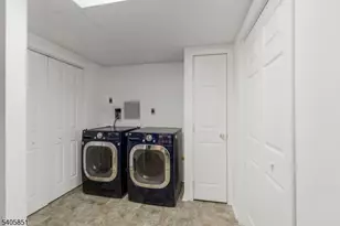 22 Stone Run Rd, Bedminster Township, NJ 07921 - Photo 27