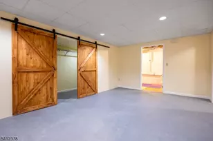 7 Lake Ct, Raritan Township, NJ 08822 - Photo 21