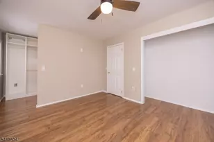 7 Lake Ct, Raritan Township, NJ 08822 - Photo 15