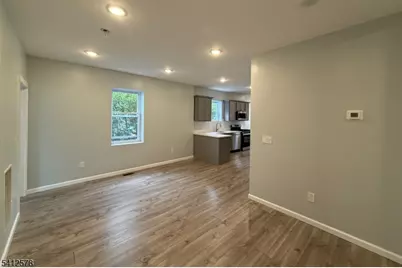 190 E Lindsley #2, Cedar Grove, NJ 07009 - Photo 3