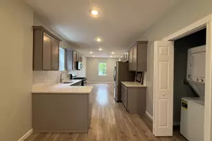 190 E Lindsley, Cedar Grove, NJ 07009 - Photo 5