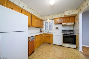 883 Stacy Pl, Rahway, NJ 07065 - Photo 13