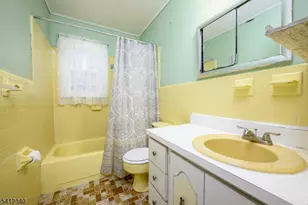 883 Stacy Pl, Rahway, NJ 07065 - Photo 19