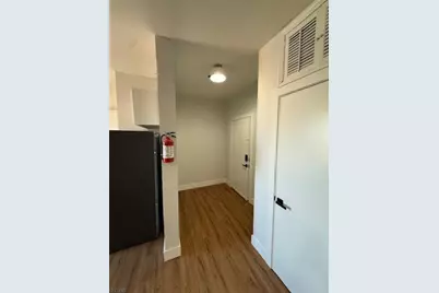 433 Lincoln Ave #B8, Orange, NJ 07050 - Photo 3