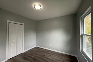 190 E Lindsley, Cedar Grove, NJ 07009 - Photo 7