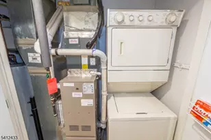 1104 Peer Pl, Denville, NJ 07834 - Photo 25