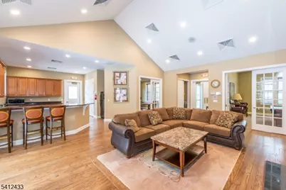 1104 Peer Pl, Denville, NJ 07834 - Photo 29