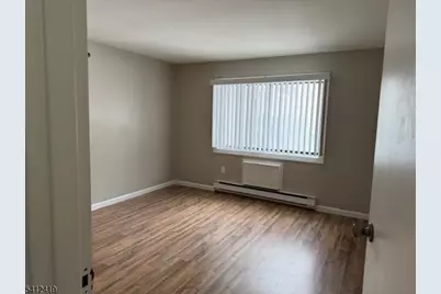 3331 Rt 94 #2, Hamburg, NJ 07419 - Photo 5