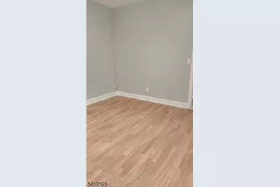 566 Valley St #2, Orange, NJ 07050 - Photo 5