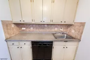 265 Main St, Ridgefield, NJ 07660 - Photo 15