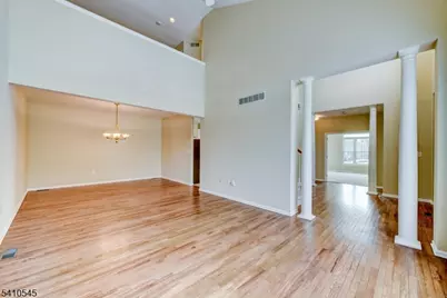 4 Loft Dr, Bridgewater, NJ 08836 - Photo 9