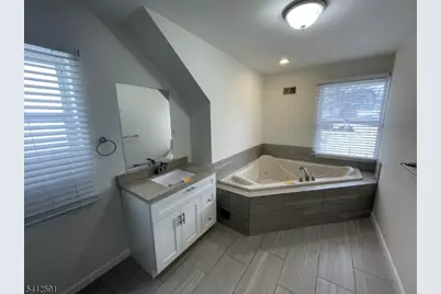 1584 Walker Ave, Union Township, NJ 07083 - Photo 13