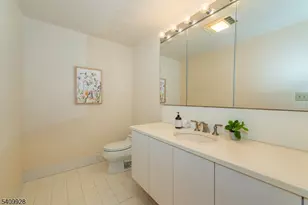 10 Smith Manor Blvd, West Orange Township, NJ 07052 - Photo 19