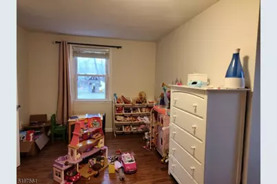 30 Oakland Ave, Rockaway Township, NJ 07866 - Photo 7