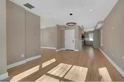 49 Park Ave #2, Madison, NJ 07940 - Photo 5