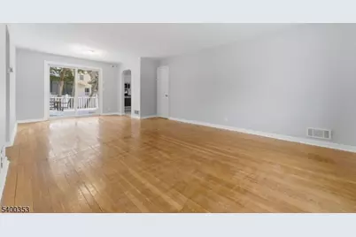 411 Hory St, Roselle Boro, NJ 07203 - Photo 5