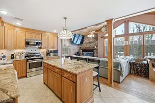 17 Acorn Dr, Vernon, NJ 07422 - Photo 9