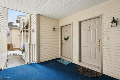 7 Potomac Dr, Bernards Township, NJ 07920 - Photo 3