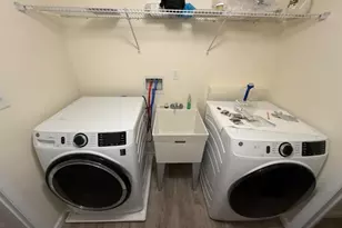 906 Flora St, Elizabeth, NJ 07201 - Photo 21