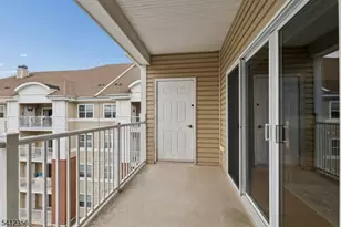 7408 Warren's Way, Wanaque, NJ 07465 - Photo 9