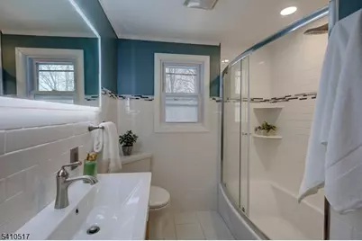 47 Main St, Peapack Gladstone Boro, NJ 07977 - Photo 17