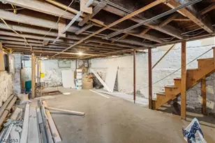 415 Wood St, Burlington, NJ 08016 - Photo 25