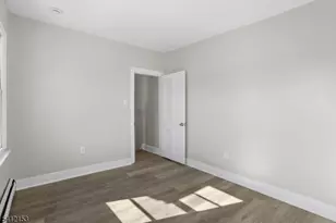 415 Wood St, Burlington, NJ 08016 - Photo 13