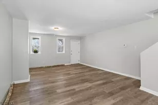 415 Wood St, Burlington City, NJ 08016 - Photo 13