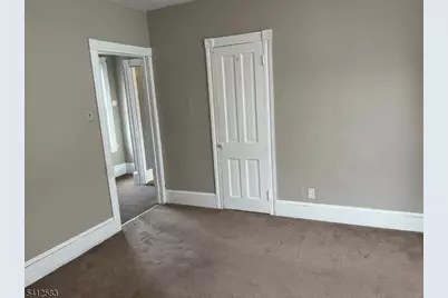 111 Summit Ave, Phillipsburg, NJ 08865 - Photo 17