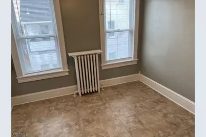 111 Summit Ave, Phillipsburg, NJ 08865 - Photo 9