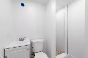 464 Buckhorn Dr, White Township, NJ 07823 - Photo 13