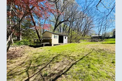 464 Buckhorn Dr, White Township, NJ 07823 - Photo 5