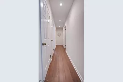 8 Appollo Pl, Clinton Township, NJ 08809 - Photo 23