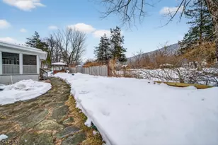 38 Butternut Dr, Vernon, NJ 07462 - Photo 35