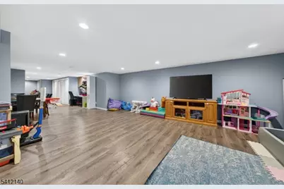 38 Butternut Dr, Vernon, NJ 07462 - Photo 27