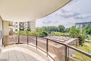 2 Claridge Dr 2Hw, Verona, NJ 07044 - Photo 19