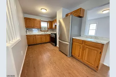 50 Buschmann Ave #2, Haledon, NJ 07508 - Photo 9