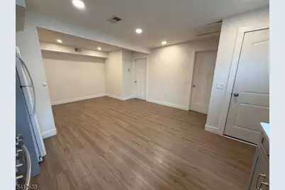 21 Hensler St, Newark, NJ 07105 - Photo 15