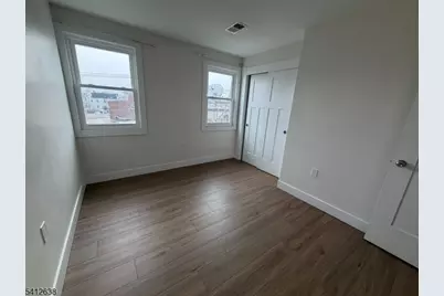 21 Hensler St, Newark, NJ 07105 - Photo 7