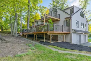 10 Blazier Rd, Warren Township, NJ 07059 - Photo 35